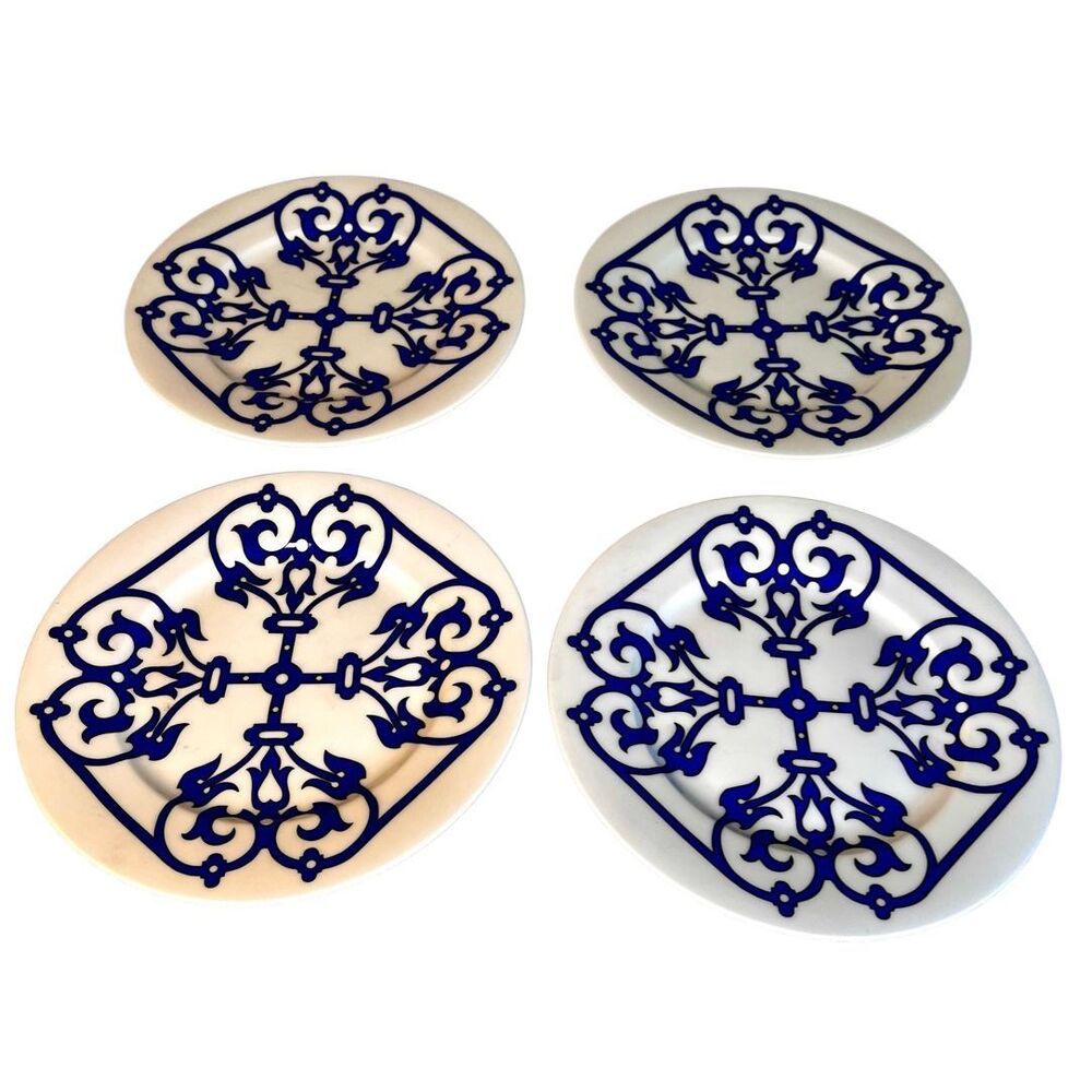 Portfolio OtO Blue And White Scroll Pattern 8 Inch Plates - Lot of 4